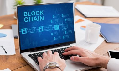 Blockchain Eğitim Sektörünü Nasıl Etkiliyor?