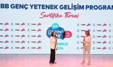 İBB Akademi’nin Genç Yetenek Gelişim Programı Yeni Mezunlarını Verdi