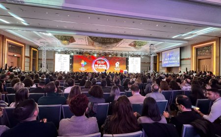 12. Eğitim Teknolojileri Zirvesi ETZ25 Dijital Uyanış Temasıyla Gerçekleşti