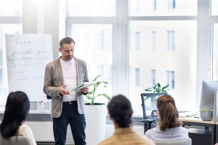Empowering Retail Employees: What Changes When Your Staff Learns by Doing?