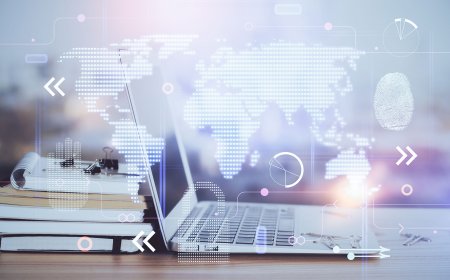 2026 Eğitim Teknolojileri: Geleceğin Araçları ve Türkiye Trendleri